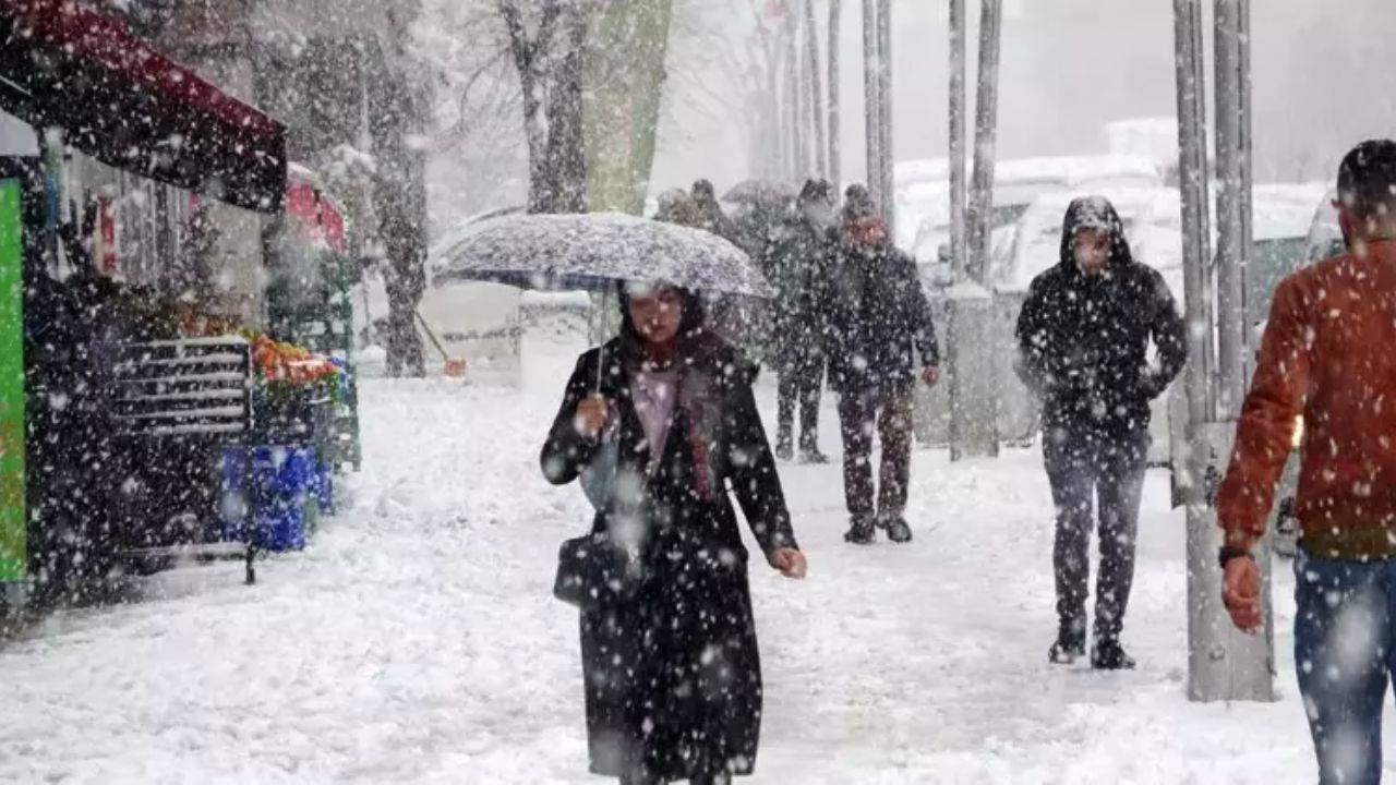 Kar Ve Fırtına Alarmı: 44 İl İçin Turuncu Ve Sarı Kodlu Uyarı